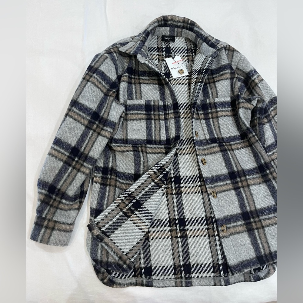 Revolve Bardot flannel shirt jacket, size XS